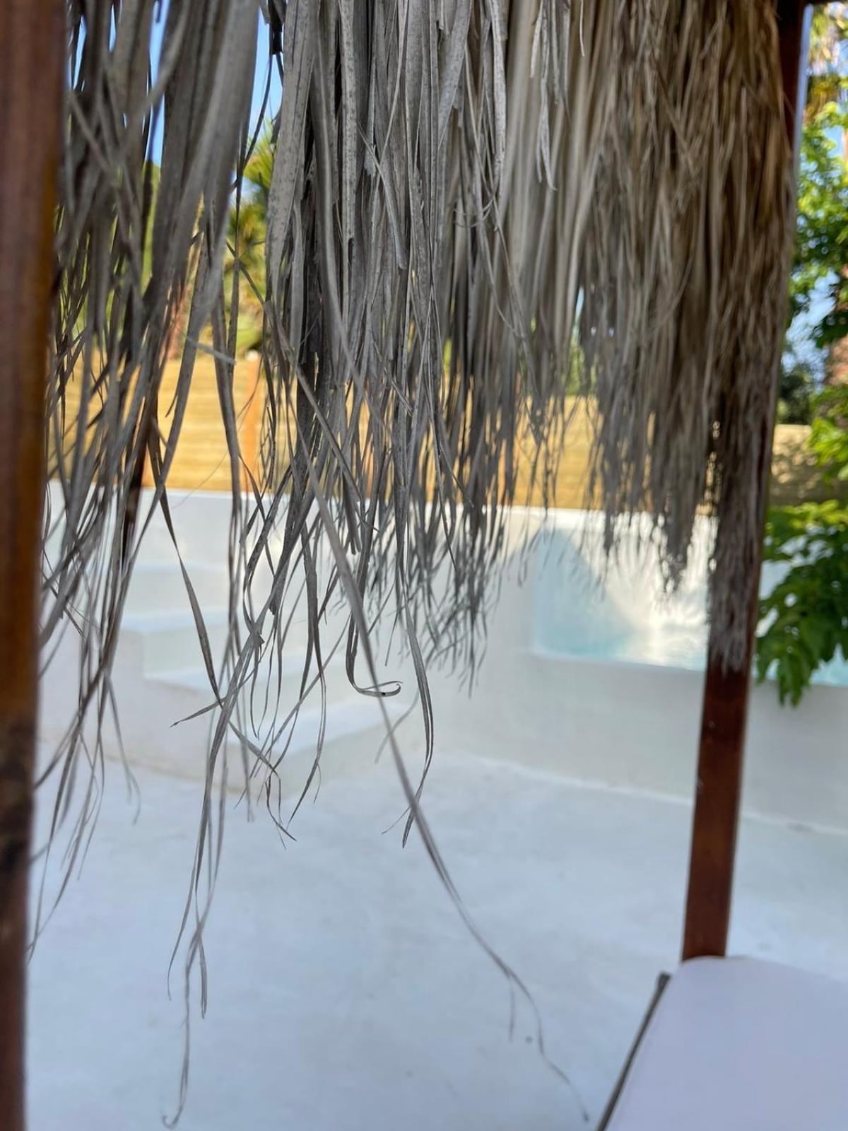 Rustic Hill Private Pool Suites Kalamata Exterior foto